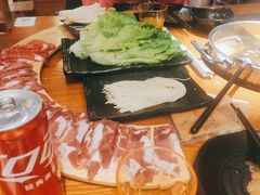 -呷哺呷哺(普陀乐购真北店)
