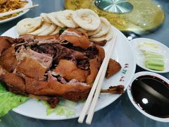 精品香酥鸭-晋阳饭庄(虎坊桥店)