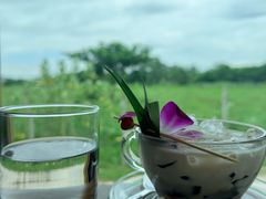 -Chom Cafe and Restaurant