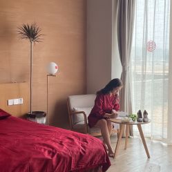 -Color卡诺婚纱礼服馆(南京严选店)