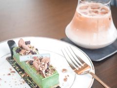 茶布奇诺-游心咖啡(青山滨江店)