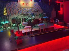 -夜火烤摊·东北烧烤酒场·老杨小黄鱼