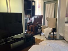 -喜鹊愉家酒店(郑州曼哈顿博览中心地铁站店)