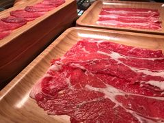 和牛上脑-温禾牛·和牛寿喜烧自助火锅(恒基名人店)