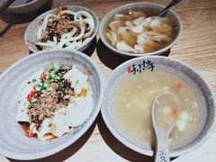 -默记孙抄手(经开万达店)