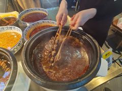 -八一路好吃街(雨田商务大厦店)