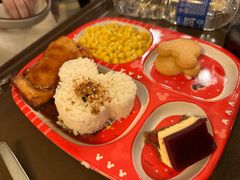 香煎鸡扒饭儿童餐-皇室宴会厅