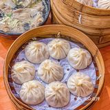 必吃榜，也是上海唯1一家米其林必吃榜蟹粉小笼