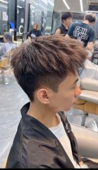 -藤野造型烫发染发