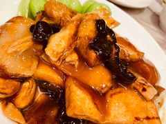 生炆罗汉斋-香港百合居(LCM置汇旭辉广场店)