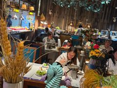 -领鲜活海鲜榴莲自助火锅(东门店)