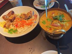 -大头虾越式风味餐厅(光明广场店)