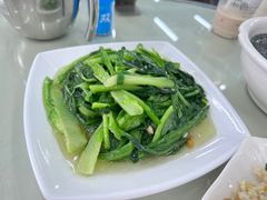 -双月饭店·20年老字号(新村店)