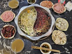 -储奇门鳝鱼火锅(总店)