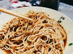 凉面-巴厘龙虾·榜首油焖大虾(音乐学院·沿江酒馆店)