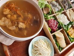 -裕月馨月子中心(滨江店)