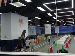 -八爪矩阵极限运动馆·儿童平衡车·感统训练(南海子公园校区)