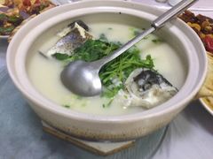 -天乐农家鱼头王(天目湖店)