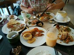 -东方红海鲜百汇(国际大厦店)