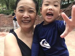 -热带风暴水上乐园