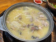-侠成水上农庄(工业大道店)