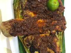 -纽顿熟食中心