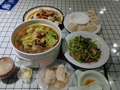 -藜蒿腊肉·飘香堂赣菜老酒文化餐厅