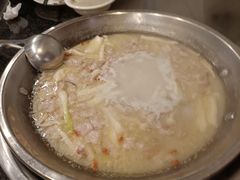-老来福·非遗酸汤兔(凯旋路店)
