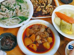 -朱大嘴肥肠血旺(福字街店)