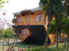 -金山农民画村-枫泾波兰倒置屋