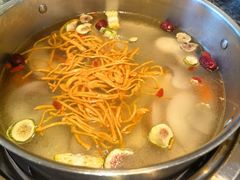 -一席地·本地鸡窝·杭帮鸡火锅(萧山银隆百货店)