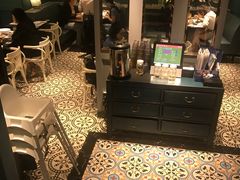 -美奈小馆·越南料理(中航城君尚购物中心店)