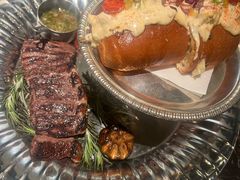 -LESCEDARS Brasserie Bistro香柏树