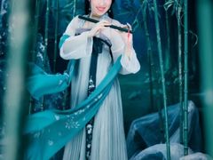 -九月鹰飞汉服摄影工作室
