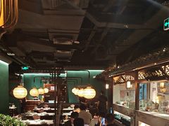 -佬麻雀·剁椒鱼头(京基KK One店)