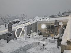 -UNI UNI(环亚凯瑟琳店)