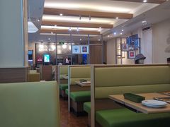 卡座-萨莉亚意式餐厅(灵芝站中洲店)