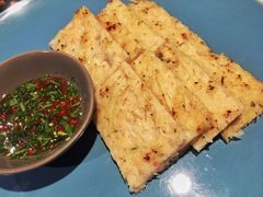 煎莲藕虾饼-半山腰·云南菜(侨福芳草地店)