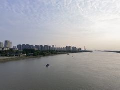 -南京眼步行桥