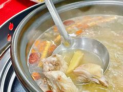 -花苑美食横琴生蚝火锅(拱北粤华路店)
