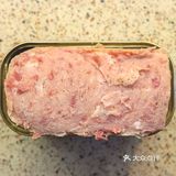 在“午餐肉”级别里，品质算不错的三丰牌