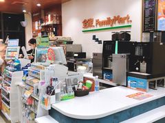 -全家便利店(沪太路三店)