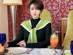 -香格里拉鱼跃地中海西餐厅·牛排披萨