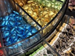 -Laderach 莱德拉(上海环贸iapm店)