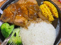 -佰搭果·广式茶餐厅(西华路店)