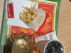 -麦当劳(西丽银座店)