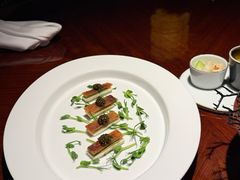 鱼子酱脆皮松板肉-解香楼(八盘岭路店)