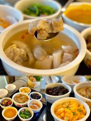 -巍阁高端月子会所