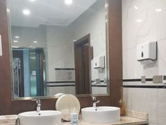 -颐而康·按摩·艾灸·足疗(武陵大道店)