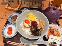 -啢啢茶寮(芳华横街店)